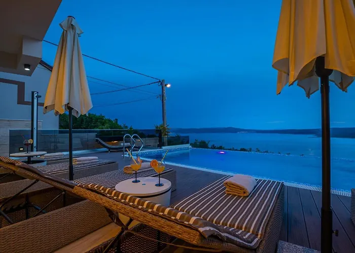 Marassi With Heated Pool, Hot Tub And Sauna