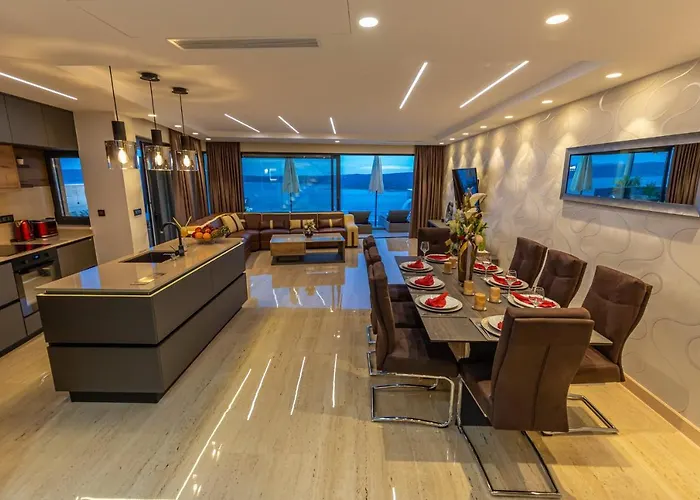 Willa Marassi With Heated Pool, Hot Tub And Sauna
