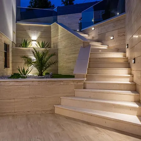 Marassi With Heated Pool, Hot Tub And Sauna Vilă Crikvenica