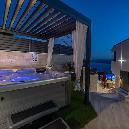 Marassi With Heated Pool, Hot Tub And Sauna *