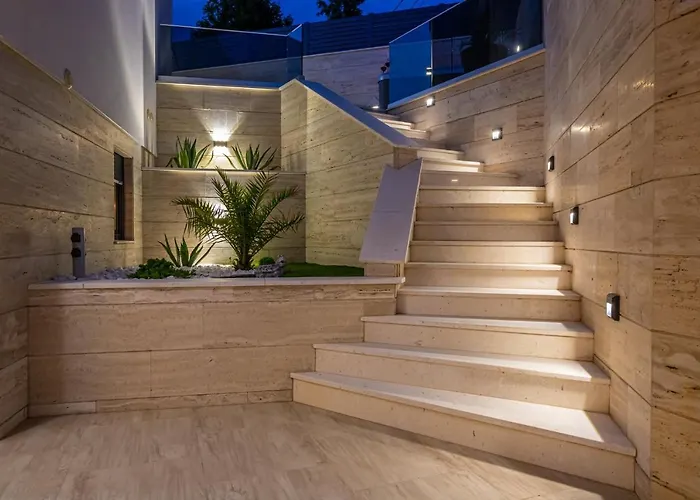 Marassi With Heated Pool, Hot Tub And Sauna Villa Crikvenica