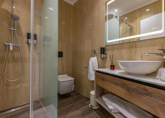 Marassi With Heated Pool, Hot Tub And Sauna Villa *