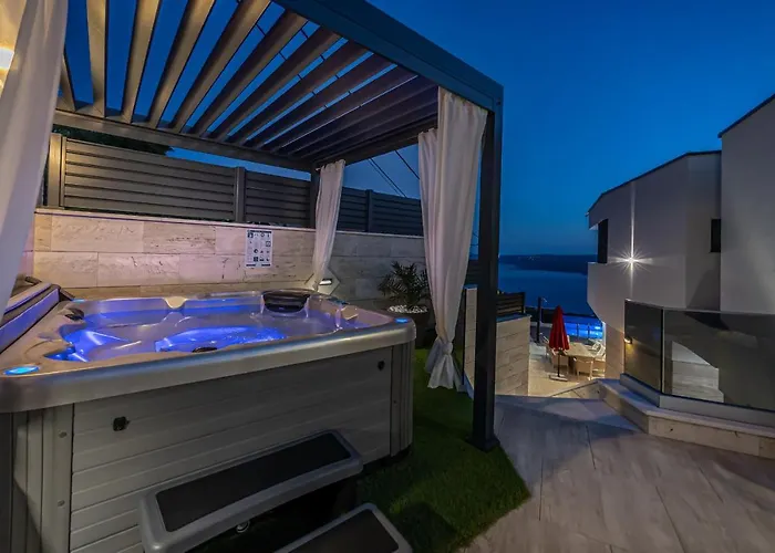 Marassi With Heated Pool, Hot Tub And Sauna *